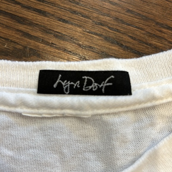 Lyn Dorf Long Sleeve - Picture 2 of 3